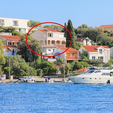Apartments By The Sea Seget Vranjica, Trogir - 13771 Екстер'єр фото