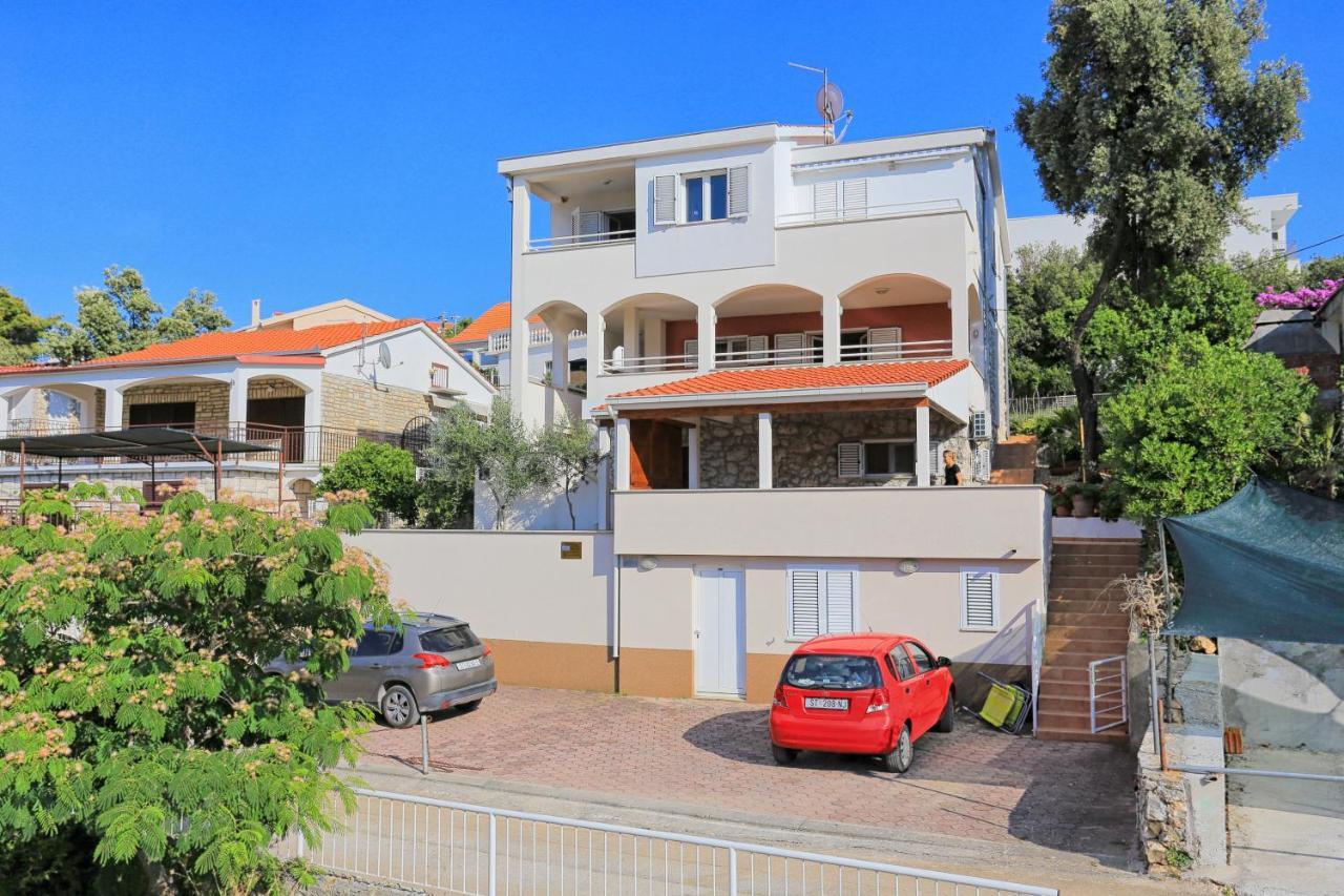 Apartments By The Sea Seget Vranjica, Trogir - 13771 Екстер'єр фото